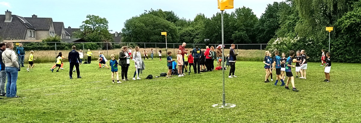 Foto van schoolkorfbaltoernooi